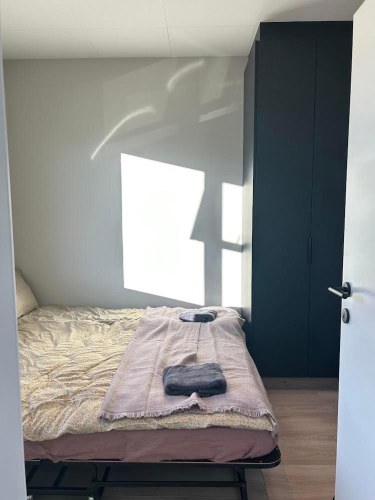 Nice & Cozy Two Bedroom Apartment With A Balcony Akureyri Exterior foto