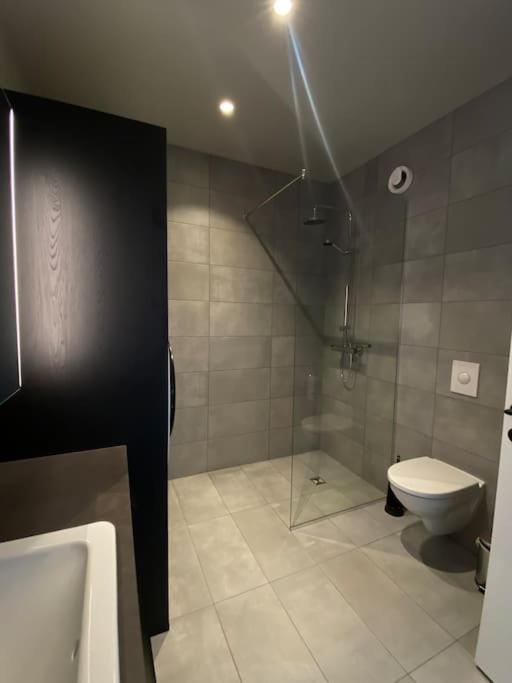 Nice & Cozy Two Bedroom Apartment With A Balcony Akureyri Exterior foto
